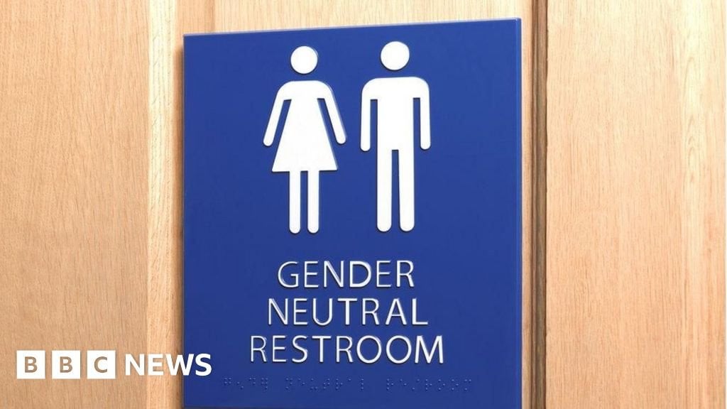 Judge orders Scottish schools to provide single-sex toilets