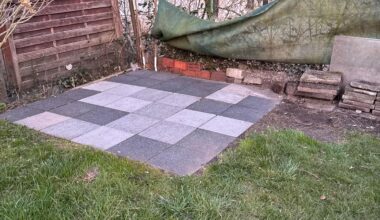 Was kann ich mit oder auf dieser kleinen Terrasse machen ?
