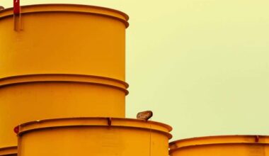 Utah family arrested in US $300M Mexico-US oil smuggling case