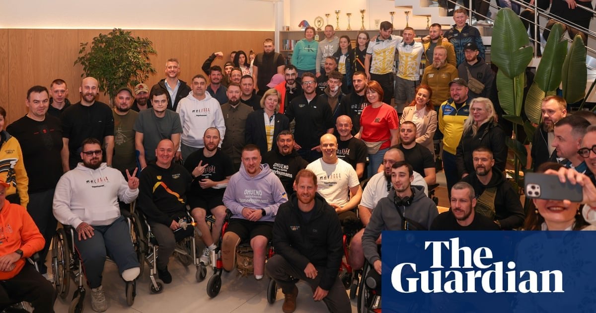 Prince Harry makes unannounced visit to wounded veterans in Ukraine
