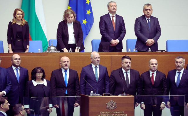 Bulgaria: Bulgaria’s Zhelyazkov Government Easily Survives No Confidence Motion