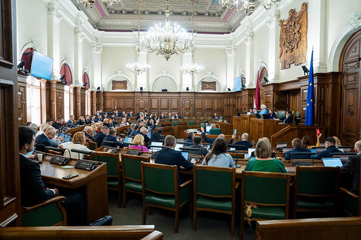 Latvia decides to exit Ottawa Convention / Article