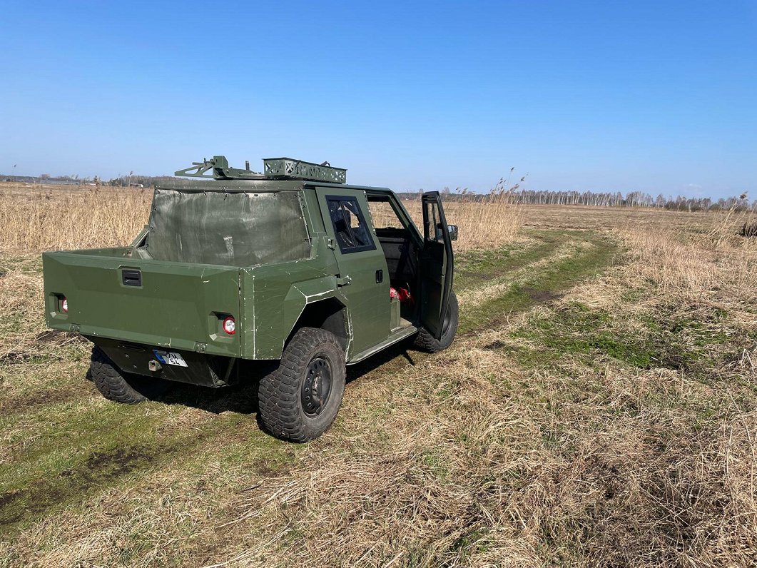 'VR cars' prepares for entrance onto Latvia's military marketplace / Article