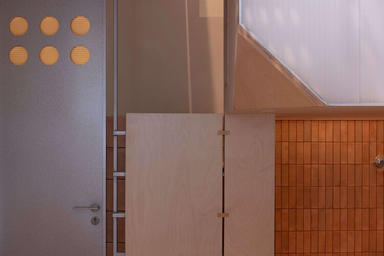 Renovation of the "Nooks and Corners" Space in Hongye Garden / Greyspace Architects - Interior Photography, Wood, Lighting, Glass
