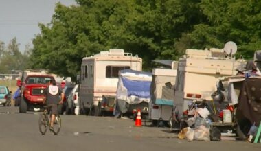 Sacramento small business owner wants solutions from city for homelessness