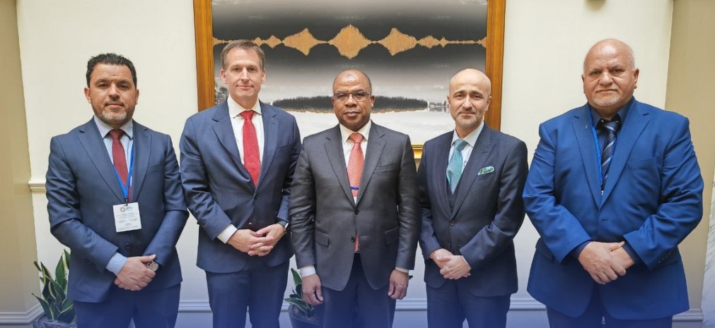 Oil minister meets ExxonMobil delegation to boost partnership