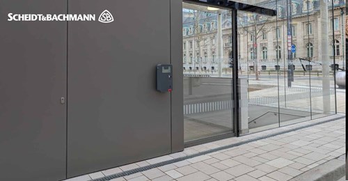 Barcode technology combined with license plate recognition for smooth entry and exit.