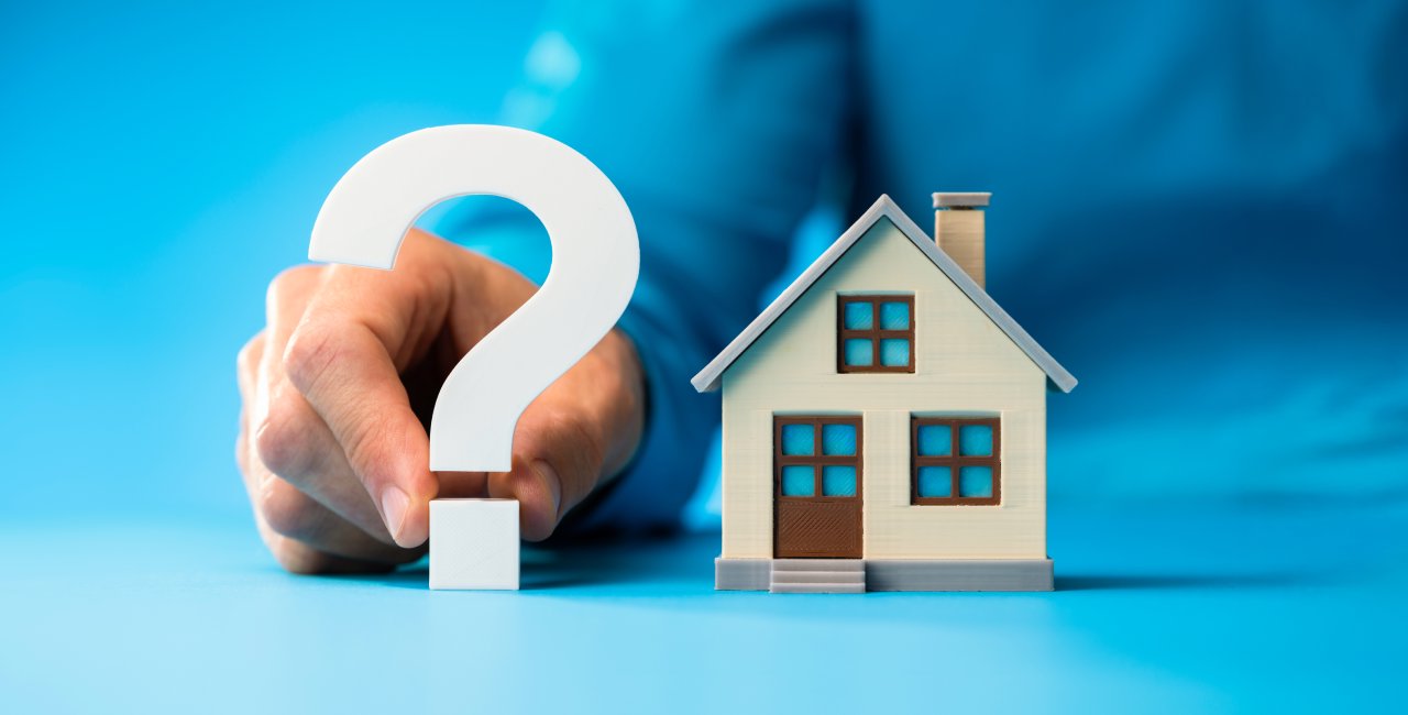 Renting while foreign in Czechia? A new tool could save you thousands—and your sanity