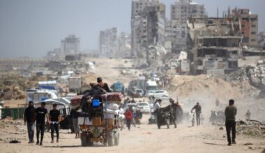 Netanyahu says Israel is now dividing up Gaza. What does that mean on the ground?