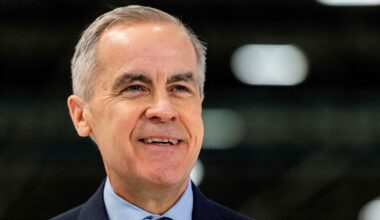 Canada’s Prime Minister Mark Carney makes an announcement at Bombardier, in Dorval, Quebec, Canada April 14, 2025. REUTERS/Carlos Osorio