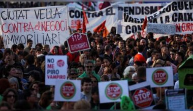 Spain housing crisis: Thousands rally across 40 cities against tourist homes