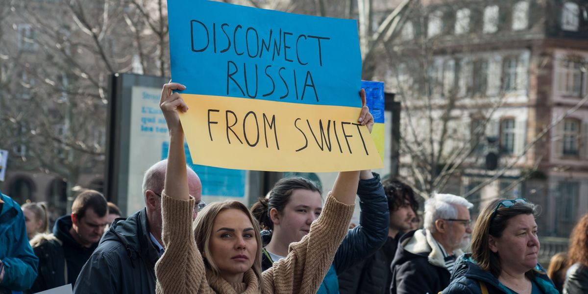 US-Europe divide on SWIFT could derail Ukraine peace talks