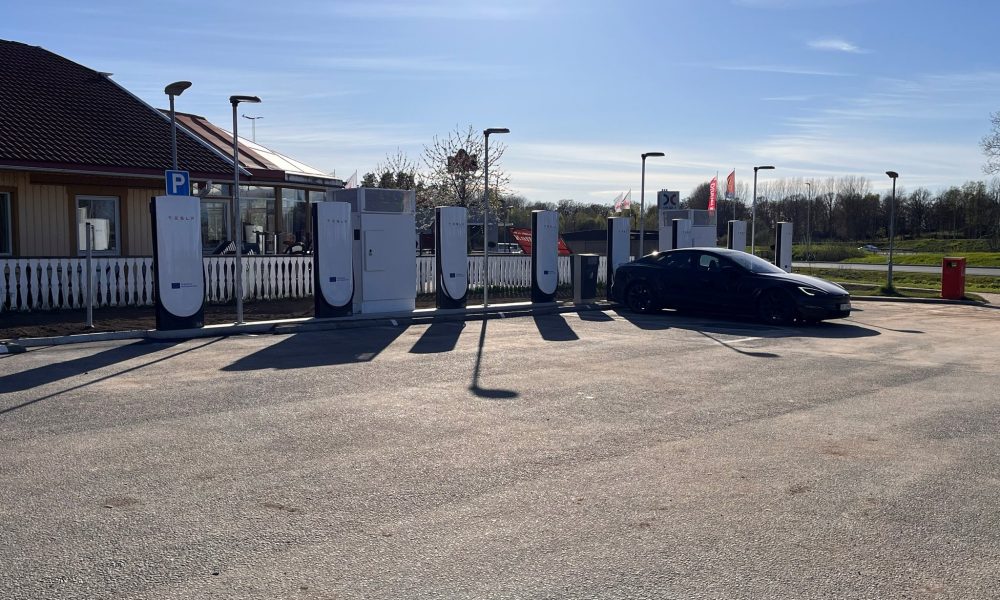 Tesla Sweden defies unions again by opening yet another Supercharger