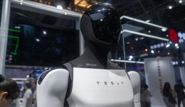 US-China trade war affects Elon Musk’s robots