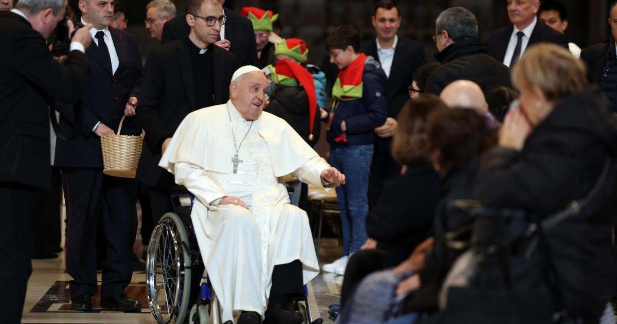 Papa Francisc a intrat în comă înainte să moară. Cauza morţii scrisă în certificatul de deces publicat de Vatican