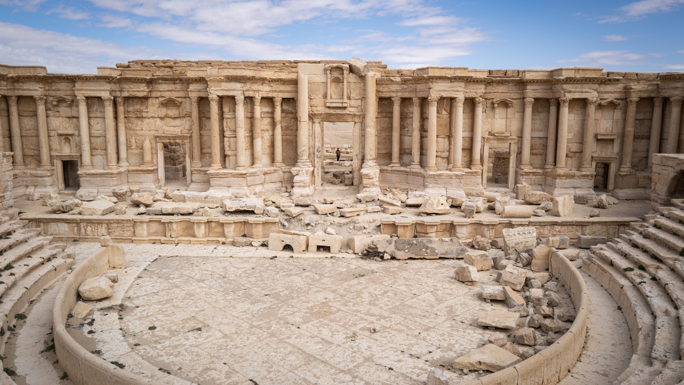 Syria hopes tourists will return to Palmyra, scarred by war : NPR