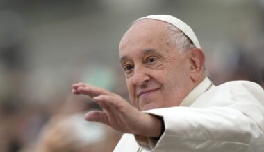 Live updates: Pope Francis dies at 88