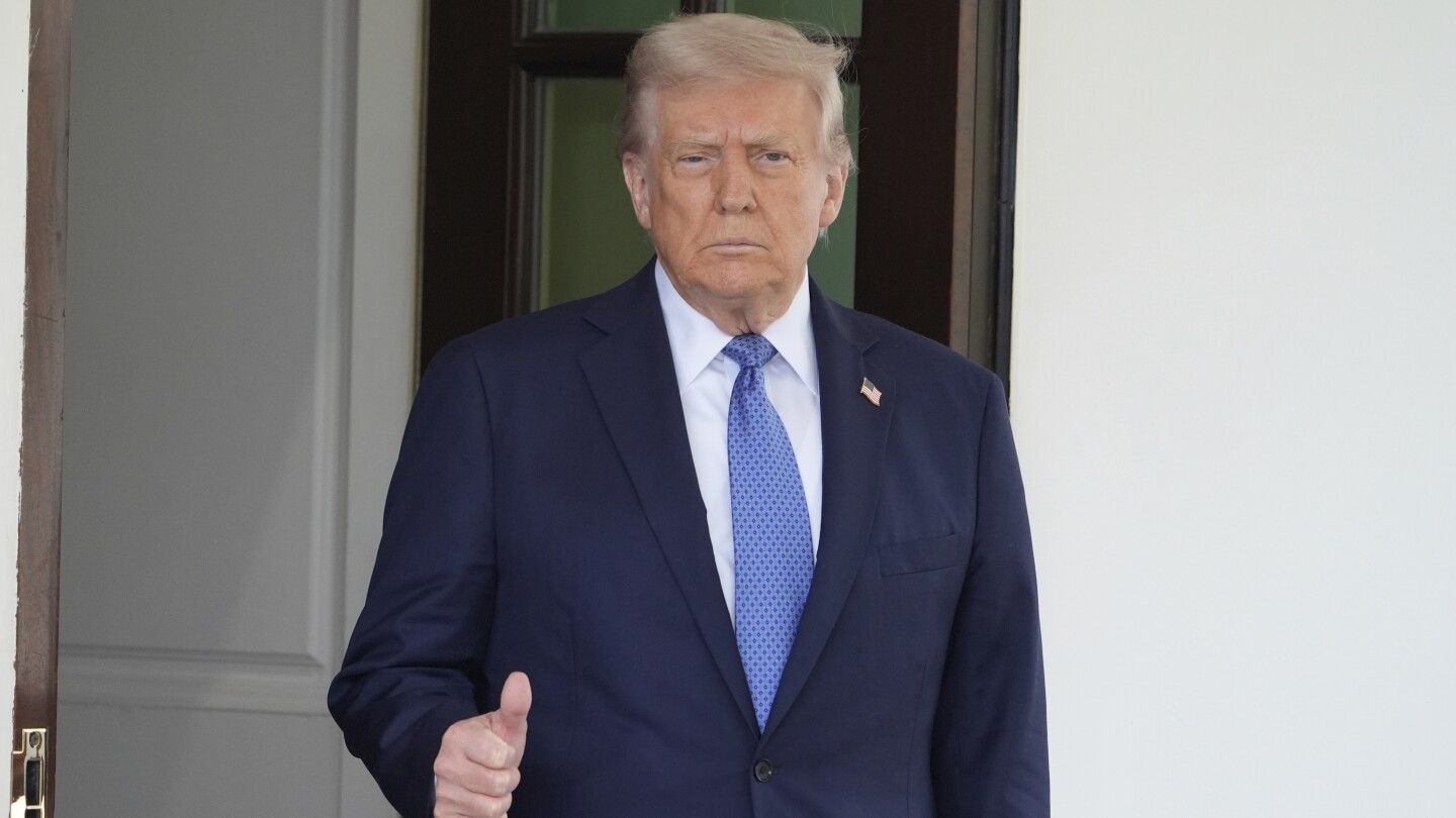 Trump urges Putin to 'STOP!' after deadly attack on Kyiv