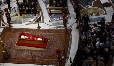 Vatican keeps St. Peter's open all night for public viewing of Pope Francis due to strong turnout