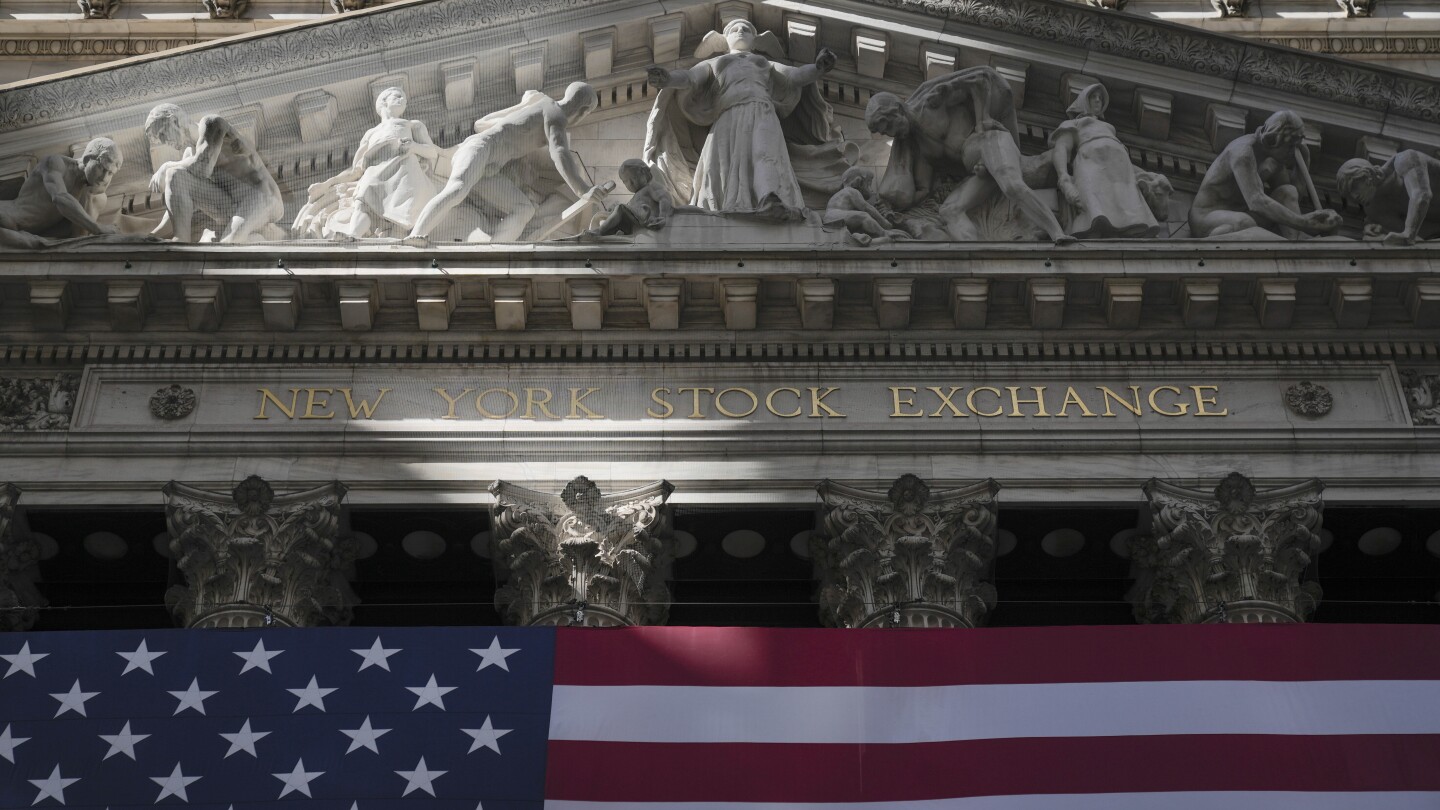 Global markets nosedive and China accuses US of bullying with tariffs