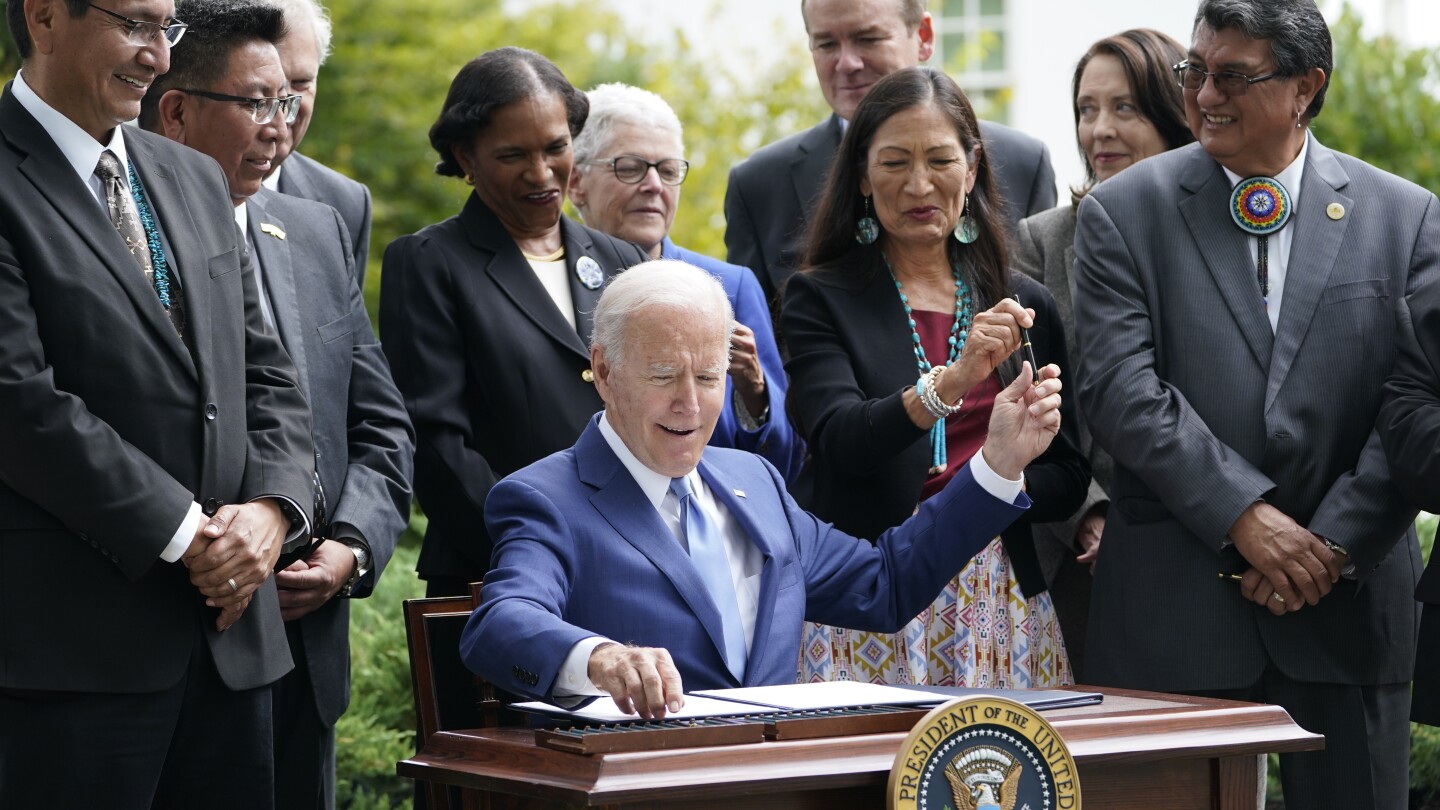 Trump reverses Biden's Columbus Day proclamation