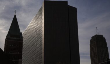DOGE's cuts tear through Kansas City, Missouri, a federal worker hub