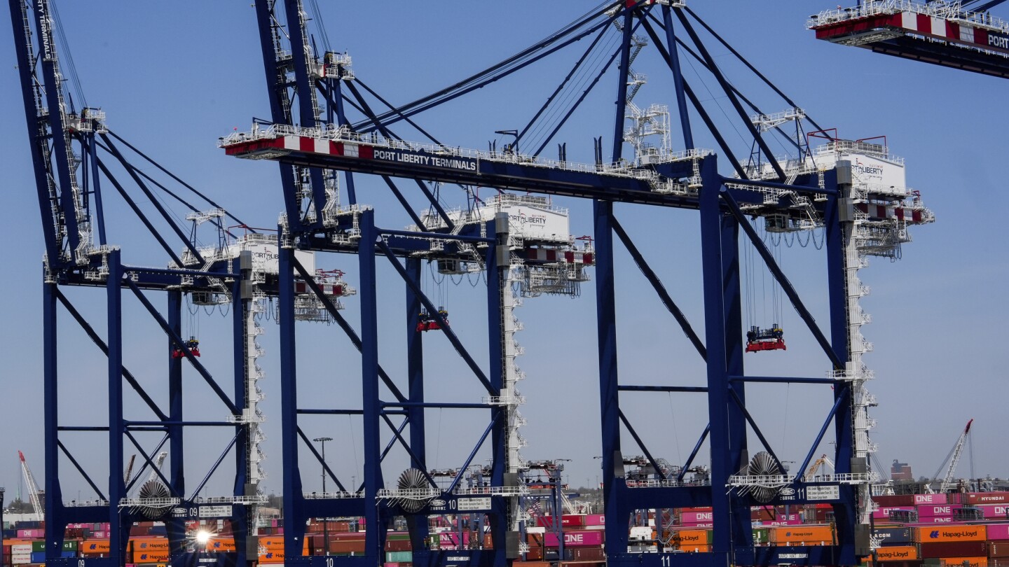 FACT FOCUS: Trump exaggerates revenue from tariffs