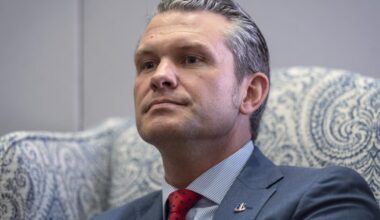 Letters to the Editor: There's no excusing Pete Hegseth's 'Signalgate' failures