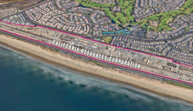 Energy company seeks to convert Huntington Beach oil and gas complex to large-scale oceanfront housing