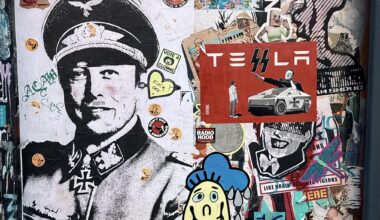 This Musk graffiti in Brick Lane caught my eye today.
