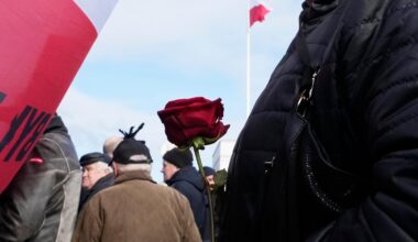 Protesters in Russia try to disrupt Poland's commemoration of president's plane crash