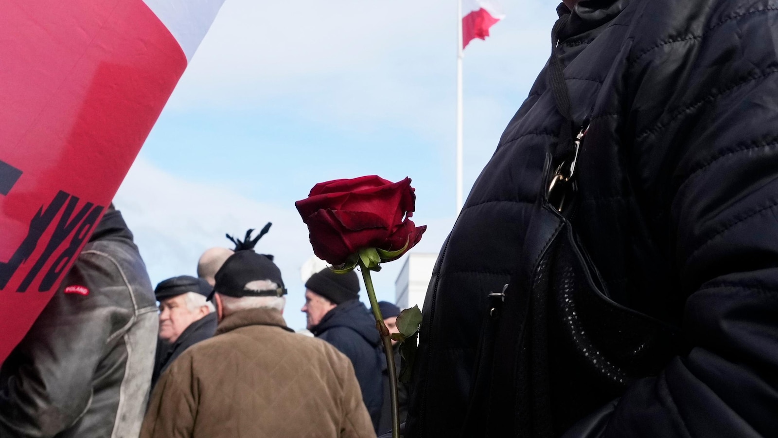 Protesters in Russia try to disrupt Poland's commemoration of president's plane crash