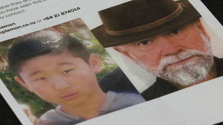 The woman told a Coroner's hearing she saw John and Mike Beckenridge on Gili Air Island in June 2015.