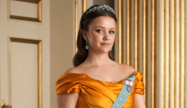 Princess Isabella wearing a gold gown and tiara on her 18th birthday