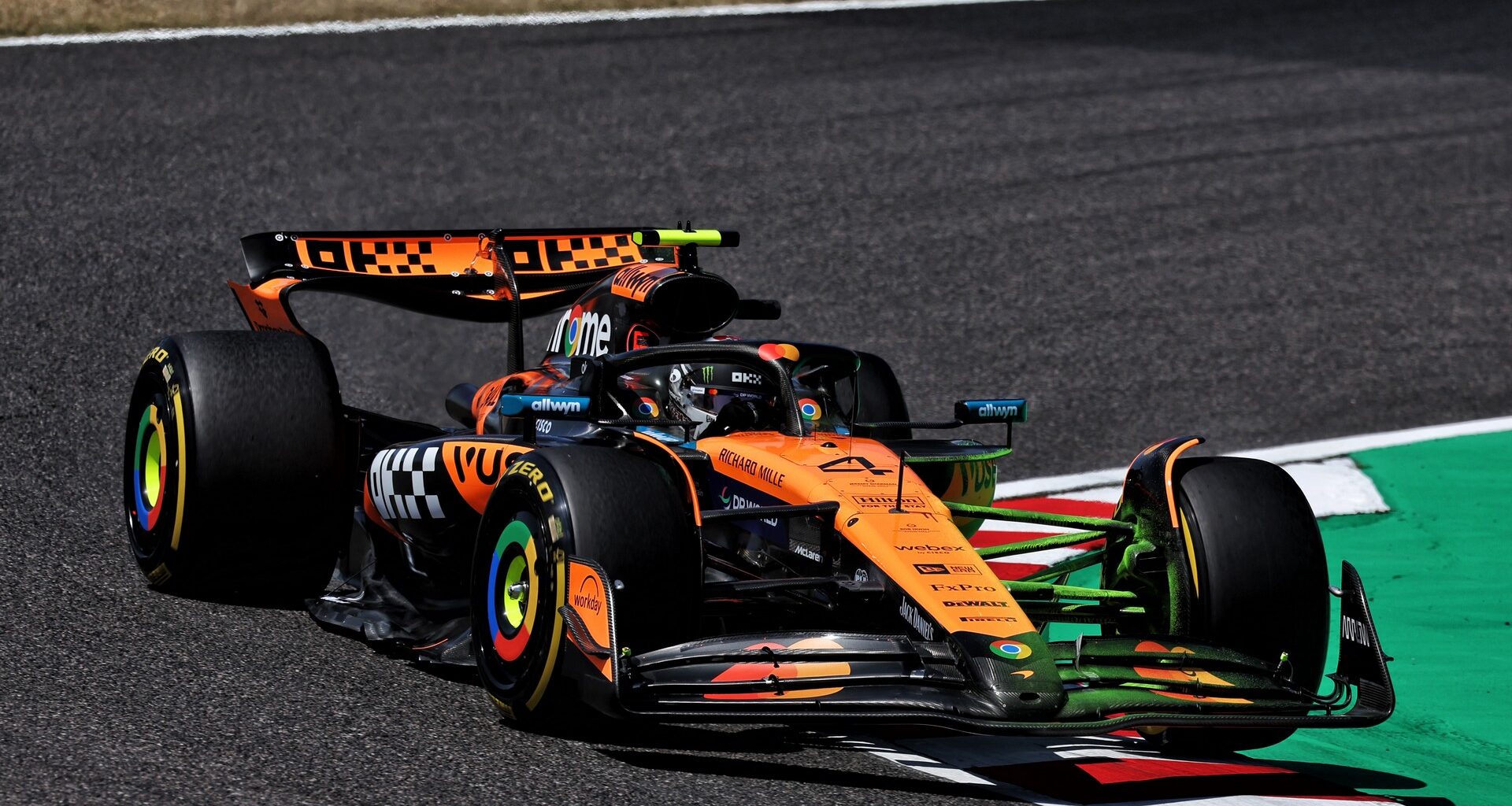 Norris en tête, débuts solides pour Tsunoda avec Red Bull