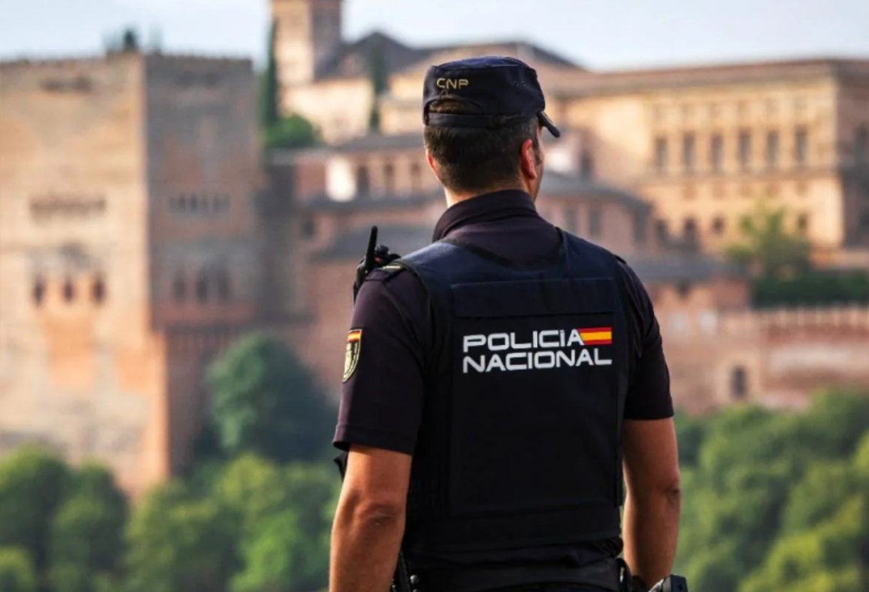 Spain deports Moroccan citizen after prison term for violent robberies