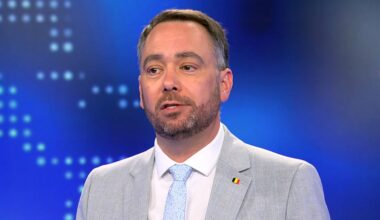 La guerre en Ukraine va-t-elle toucher la Belgique? "Il n'y aura pas demain des chars sur la Grand-Place", rassure le ministre des Affaires étrangères 