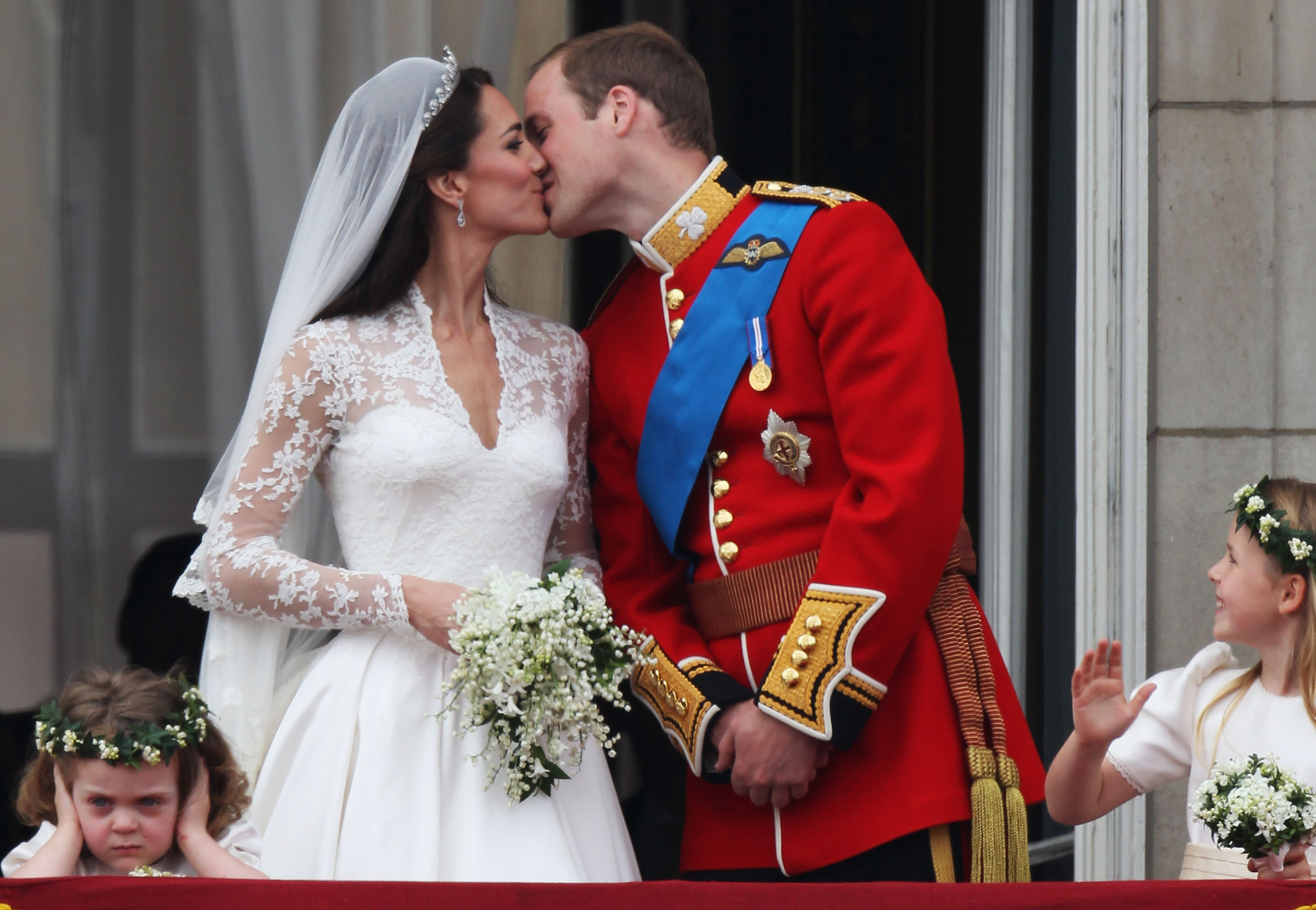 Prince William and Kate Middleton kissing on their wedding day