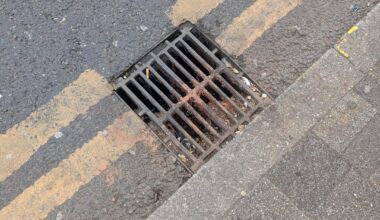 London's brown stains