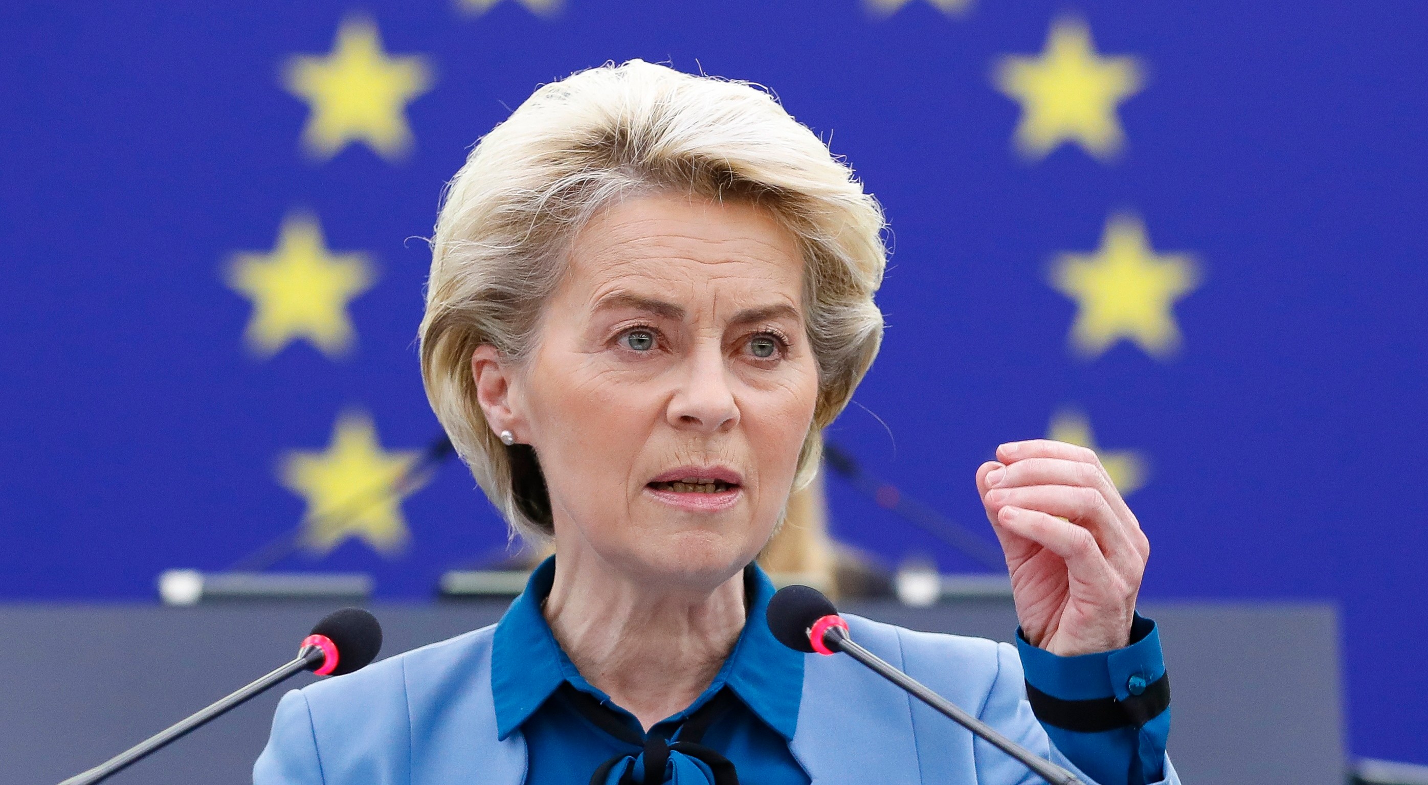 Ursula von der Leyen speaking at a European Parliament session.