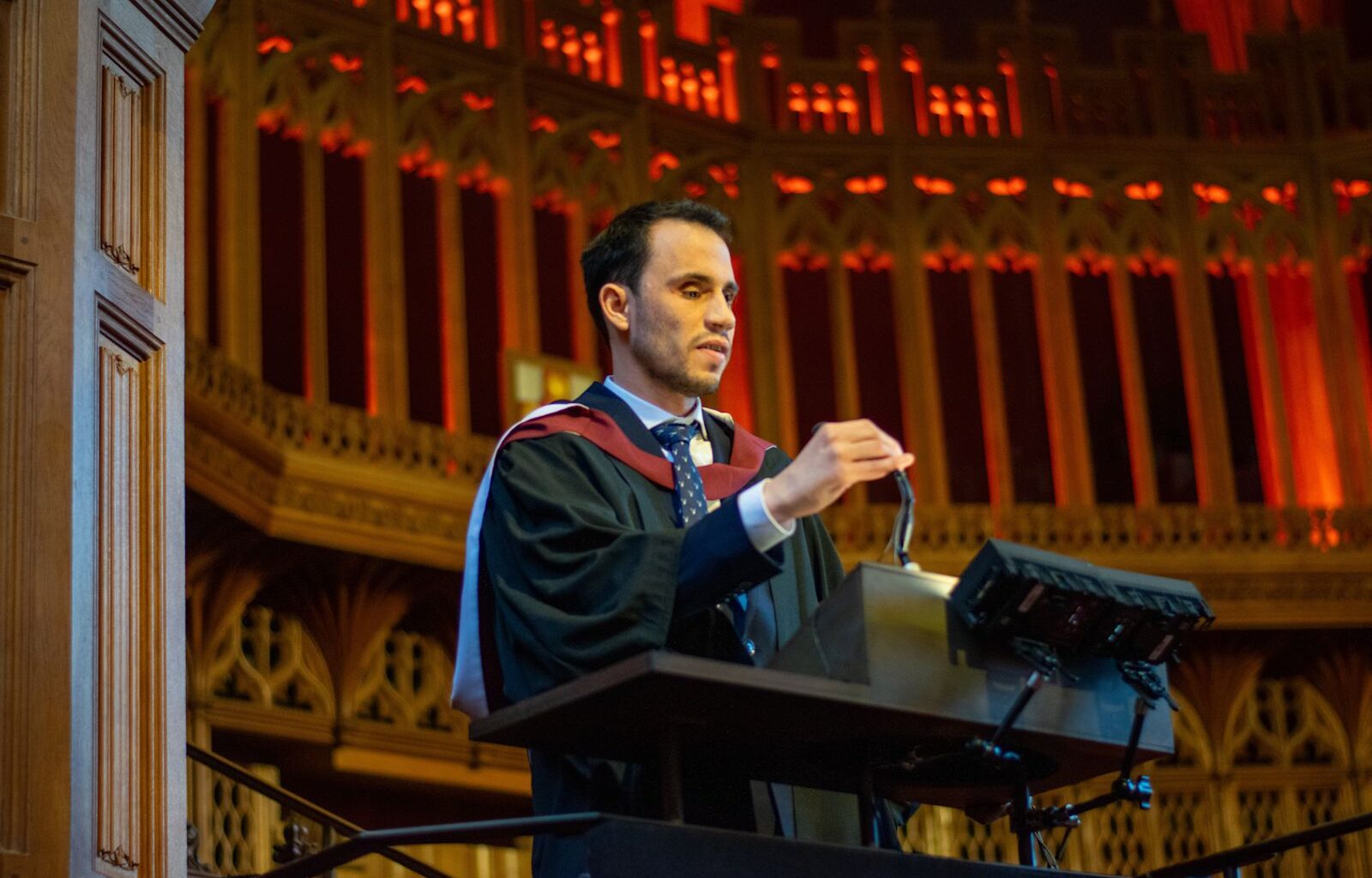 Footballer who was blinded during Syrian civil war graduates from University of Bristol