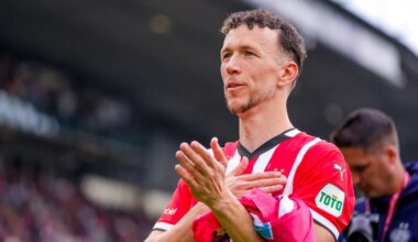PSV koerst af op verlenging met Ivan Perisic