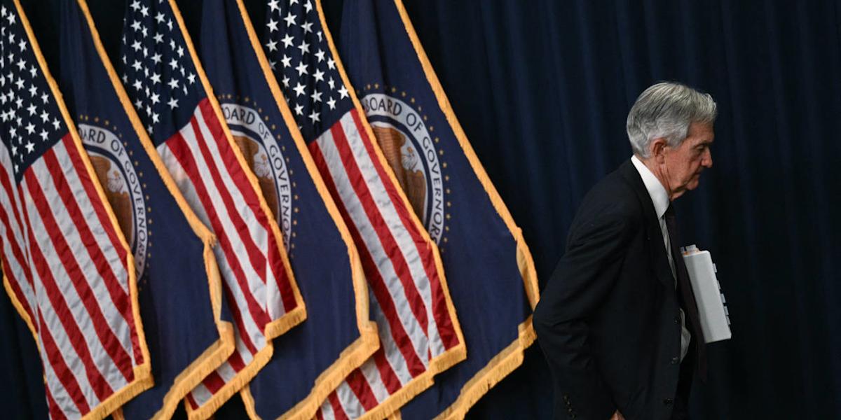 Why the Fed Isn’t Ready to Join Other Central Banks in Cutting Rates