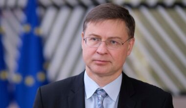 EU sees risks in depth of Ireland’s economic ties to the US