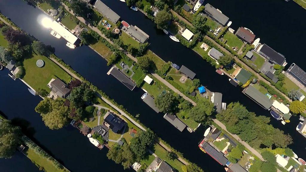 Illegale huisjes op Vinkeveense Plassen moeten kleiner, tot woede van bewoners