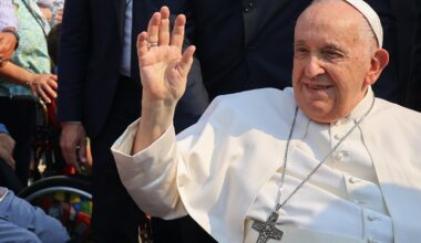 John Dickerson on covering funeral of Pope Francis for CBS