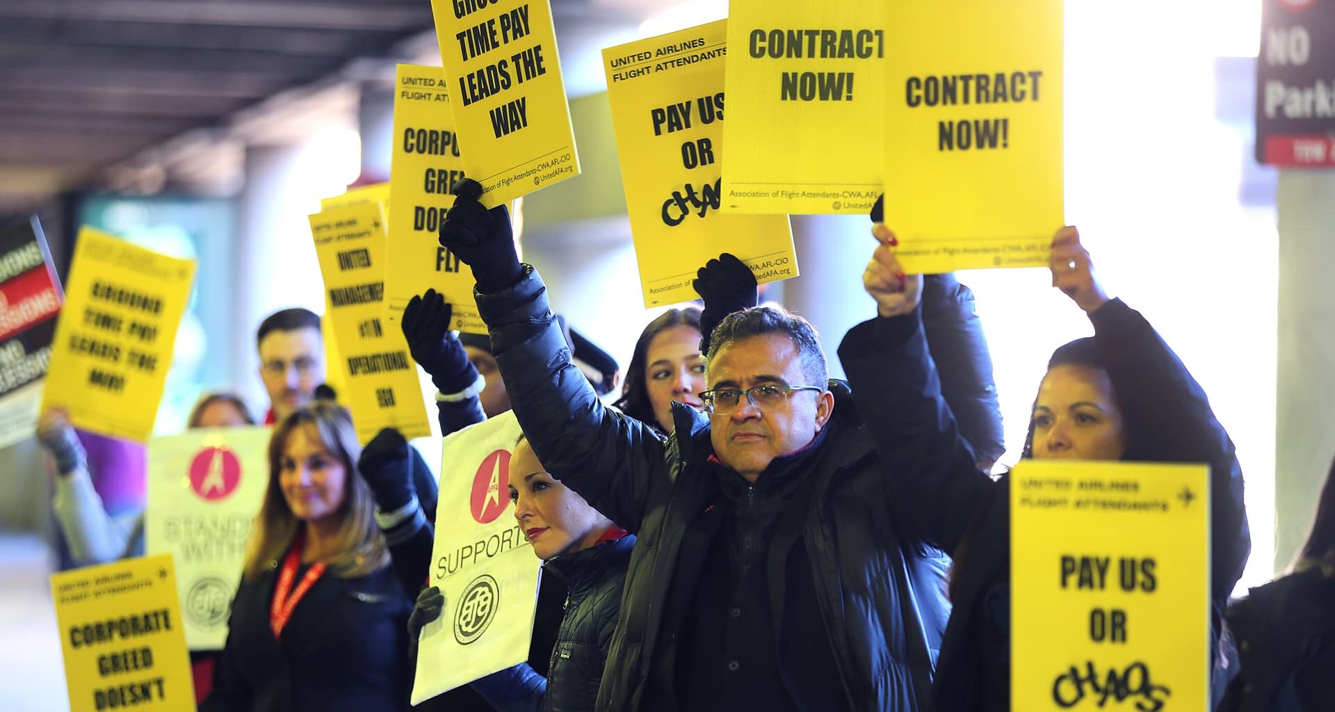 United Airlines reaches labor deal with flight attendants, union says
