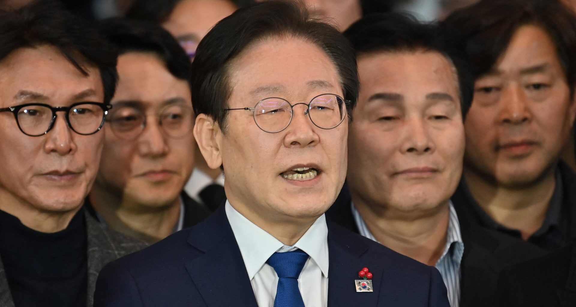 South Korea frontrunner Lee suggests extending US tariff talks