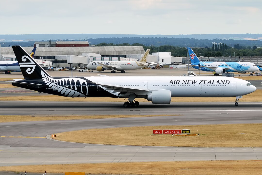 Air New Zealand Boeing 777 Veered off the Runway Due to Pilot Error