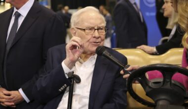 Warren Buffett at the Berkshire Hathaway annual meeting 2025: Live updates